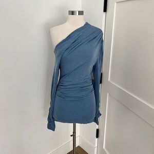 Elegant Blue One-Shoulder Women's Top